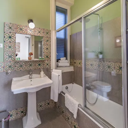 Palazzo Benso 4* Παλέρμο
