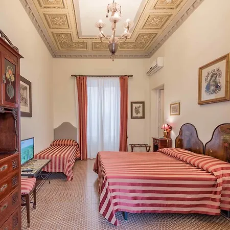Bed & Breakfast Palazzo Benso 4*