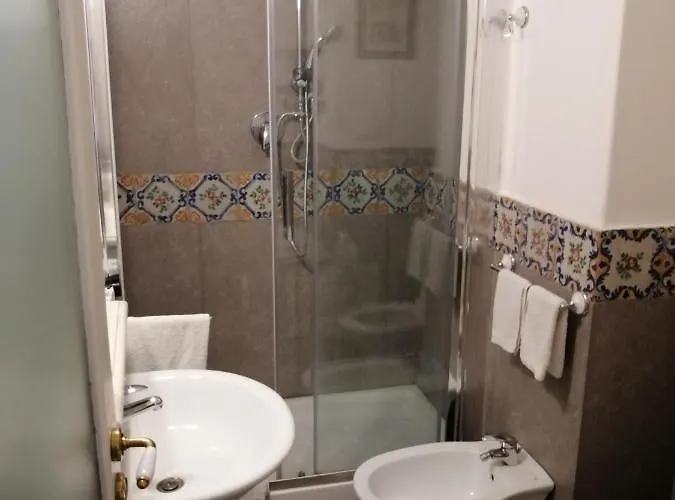 Palazzo Benso 4* パレルモ