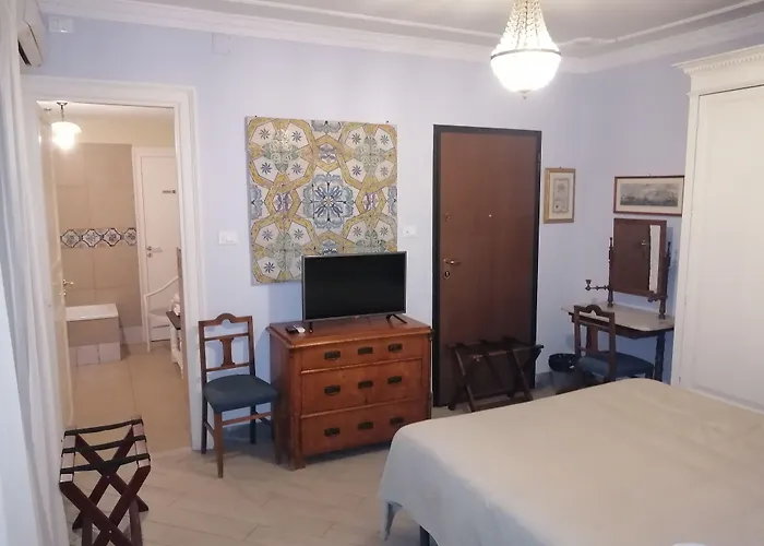 Palazzo Benso ベッド・アンド・ブレックファスト 4*