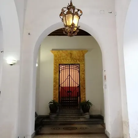 Palazzo Benso לינה וארוחת בוקר